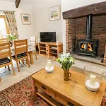 Padley Barn Holiday home *